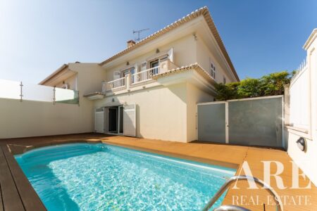 Villa for sale in Alto da Parede, Cascais