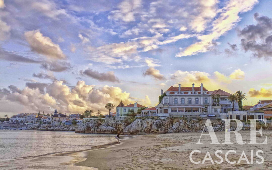 Cascais est une ville et une municipalité qui possède de nombreux attraits, ce qui en fait l'un des endroits les plus reconnus du Portugal, l'un des plus agréables à vivre et certainement l'un des plus recherchés pour investir.